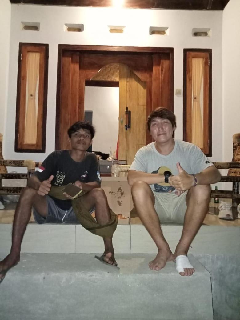 Diki Bungalows Kuta  Exteriör bild